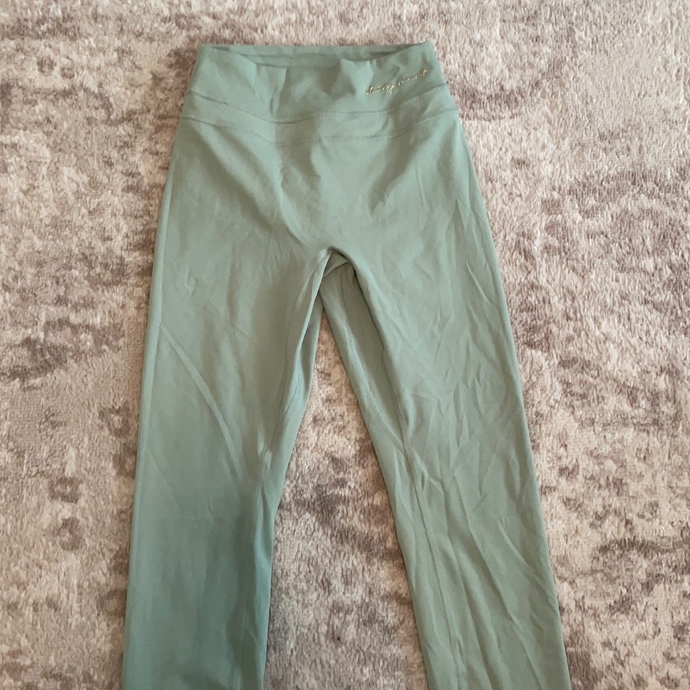 COPY - Gymshark Whitney Simmons collection leggings